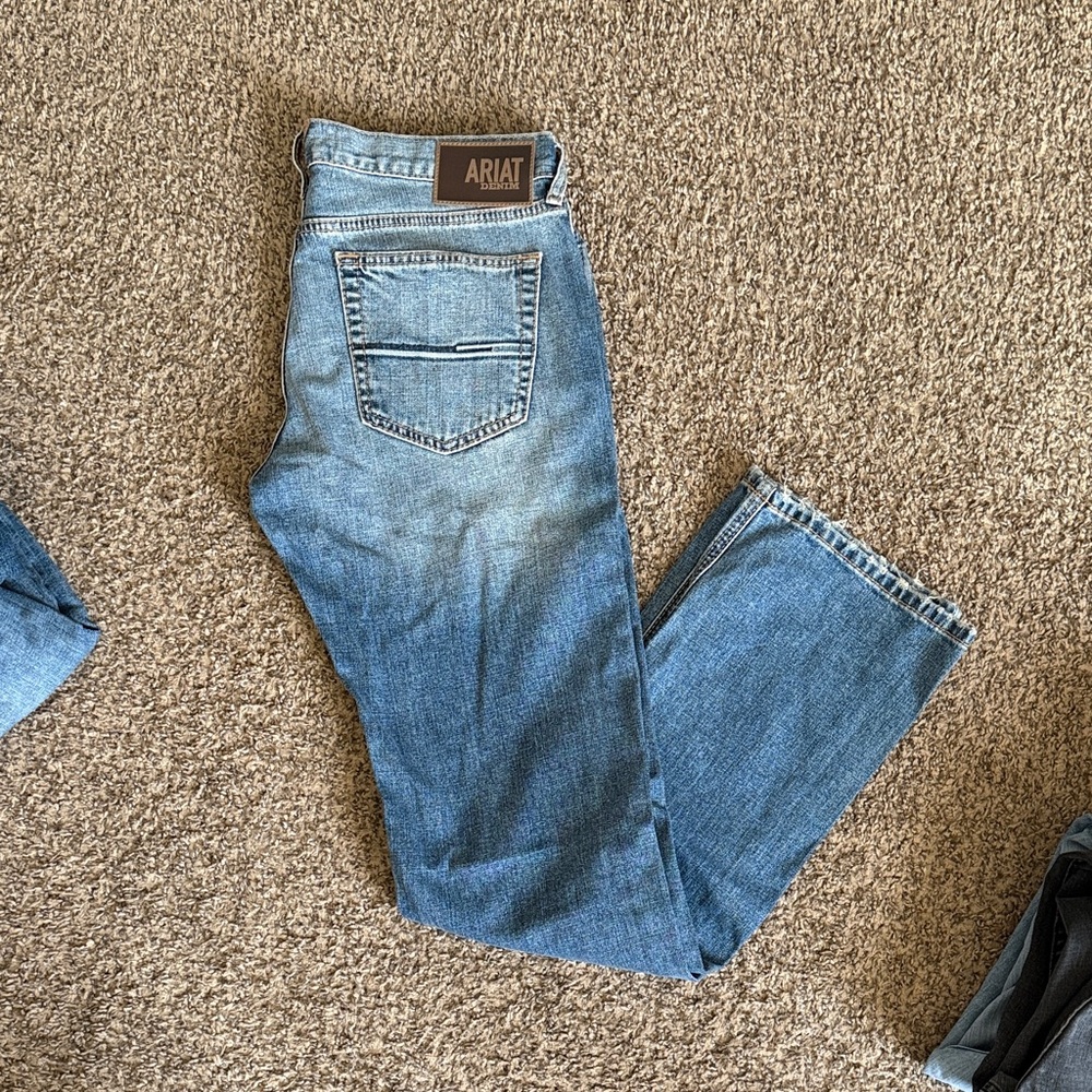 Ariat Men's Classic Blue Jeans